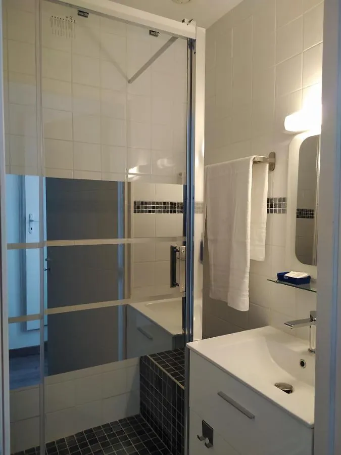 Les Coquelicots Hotel Montrouge