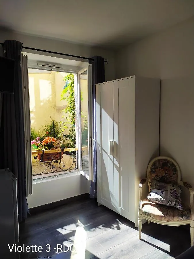 Les Coquelicots Hotel Montrouge